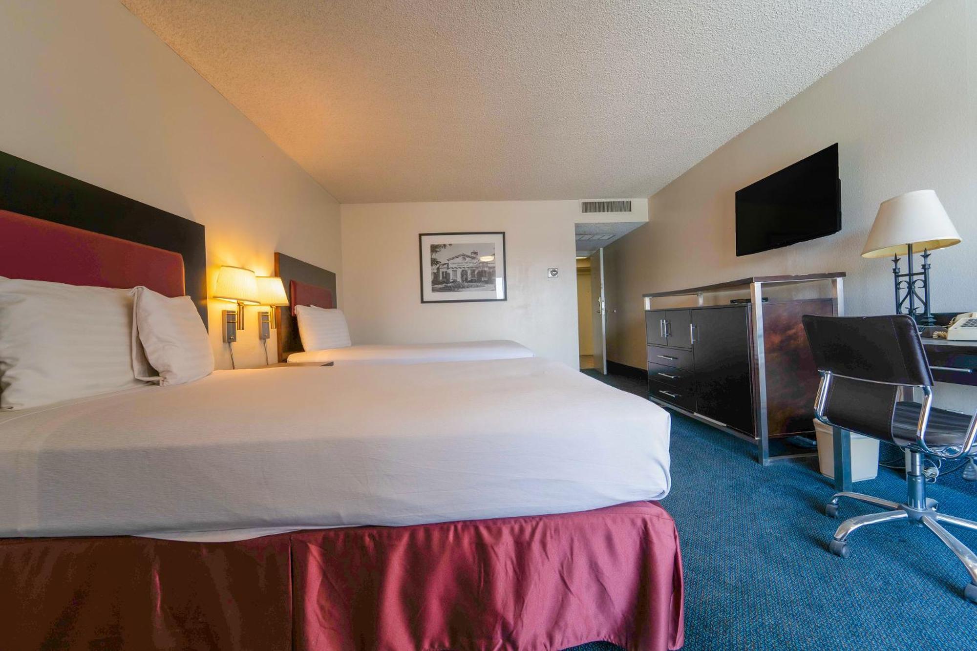 Royal Plaza Inn Indio Εξωτερικό φωτογραφία