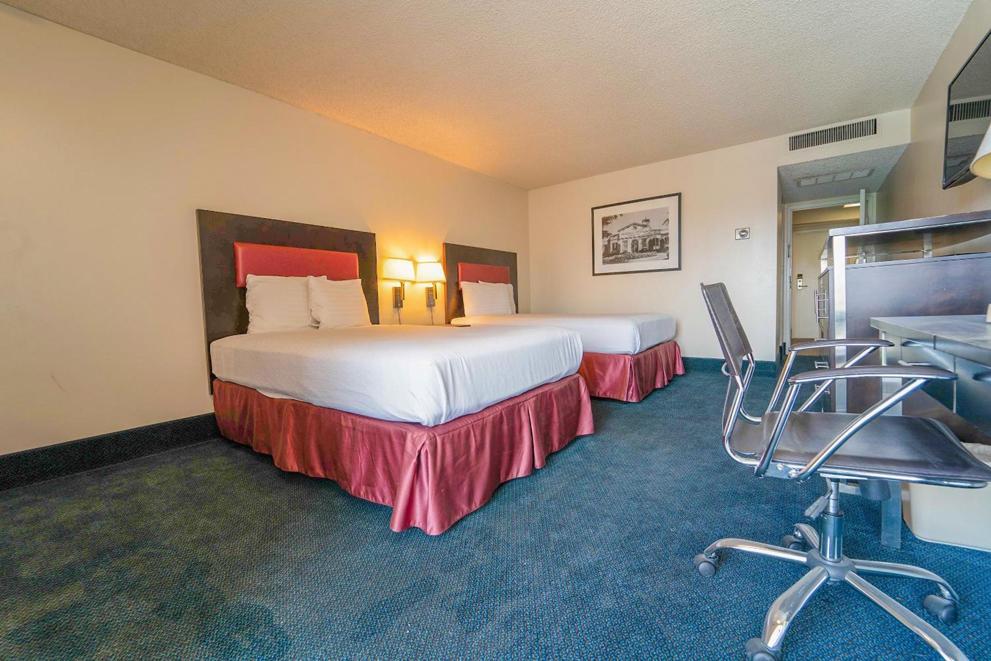 Royal Plaza Inn Indio Εξωτερικό φωτογραφία