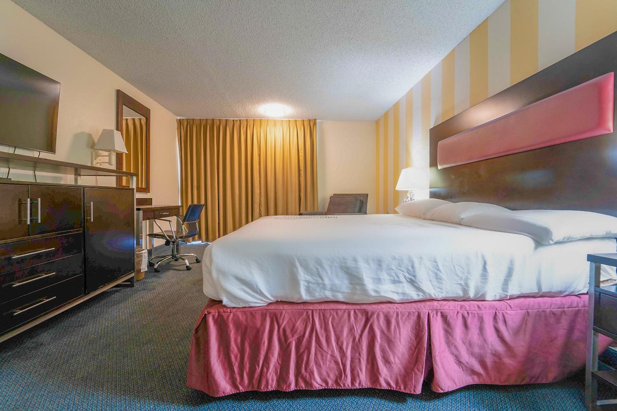 Royal Plaza Inn Indio Εξωτερικό φωτογραφία